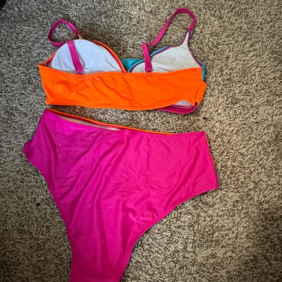 Colorful Bikini Set - Picture 4 of 5